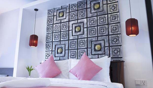 Deluxe King Room with Balcony