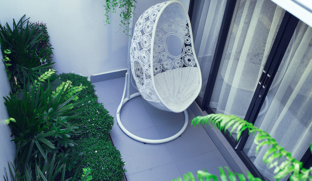 Deluxe King Room With Private Garden