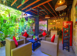 Lounge Bar and Relaxing Place